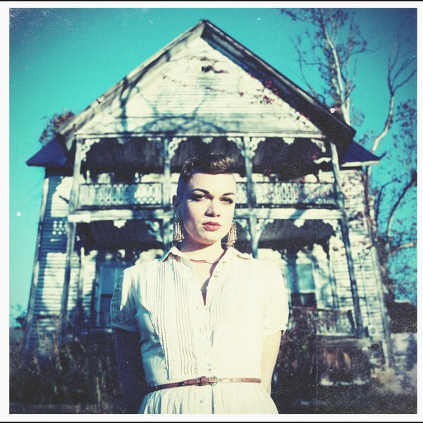 Lillie Mae - Over The Hill And Through The Woods  - 7"